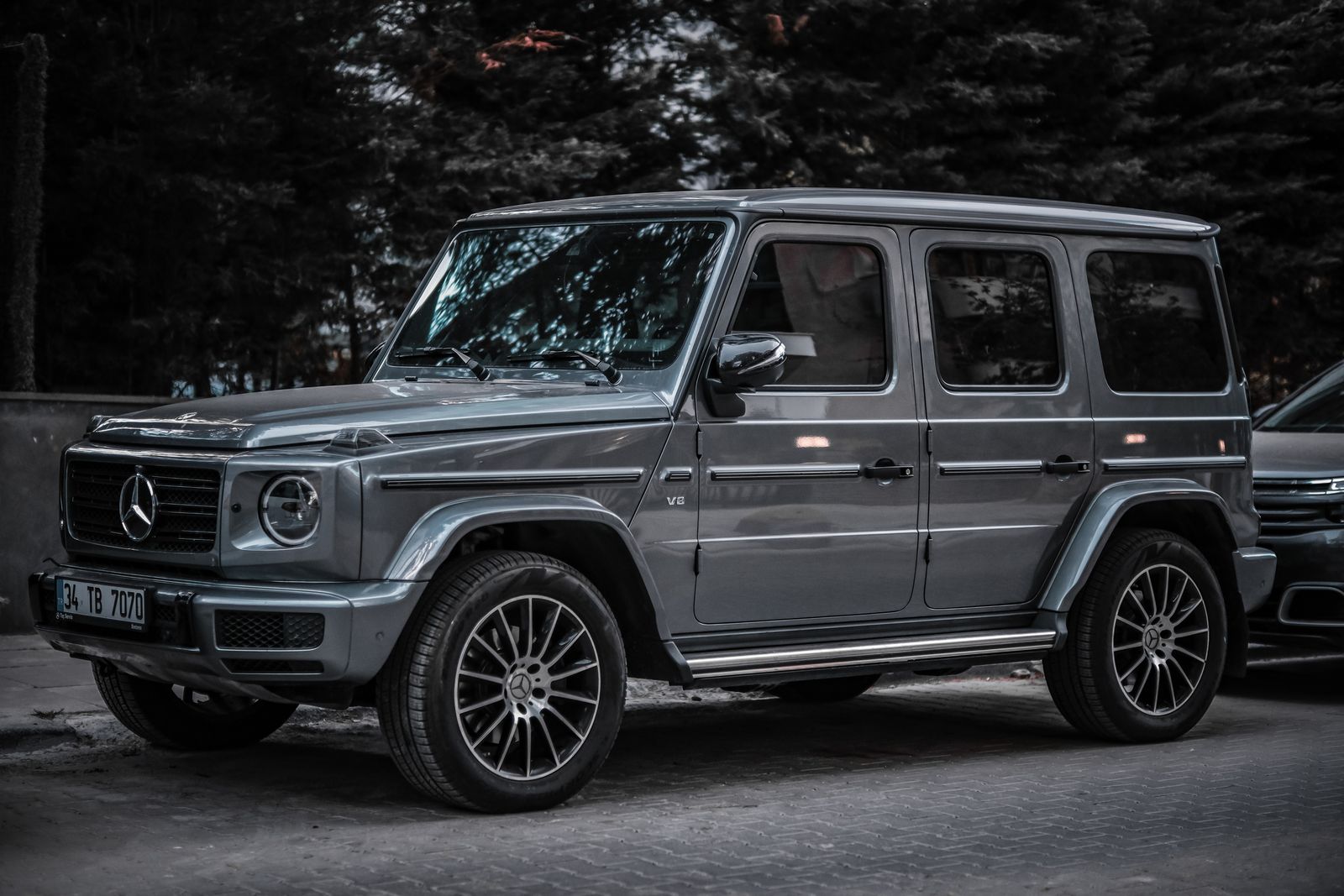 Clean grey G-Class with glossy coated paint